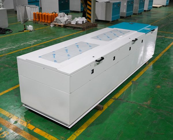 200KW Immersion Cooling Cabinet - Image 3